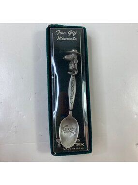 Vintage Snoopy Knott's Berry Farm Collectible Pewter Spoon Gift Box